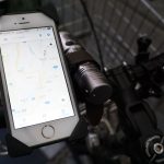 【フォーハンズホルダー】iPhoneSEをママチャリ自転車に取り付けるスマホホルダーのレビュー/【製品】アマゾンお墨付きアイテム（Tiakia）