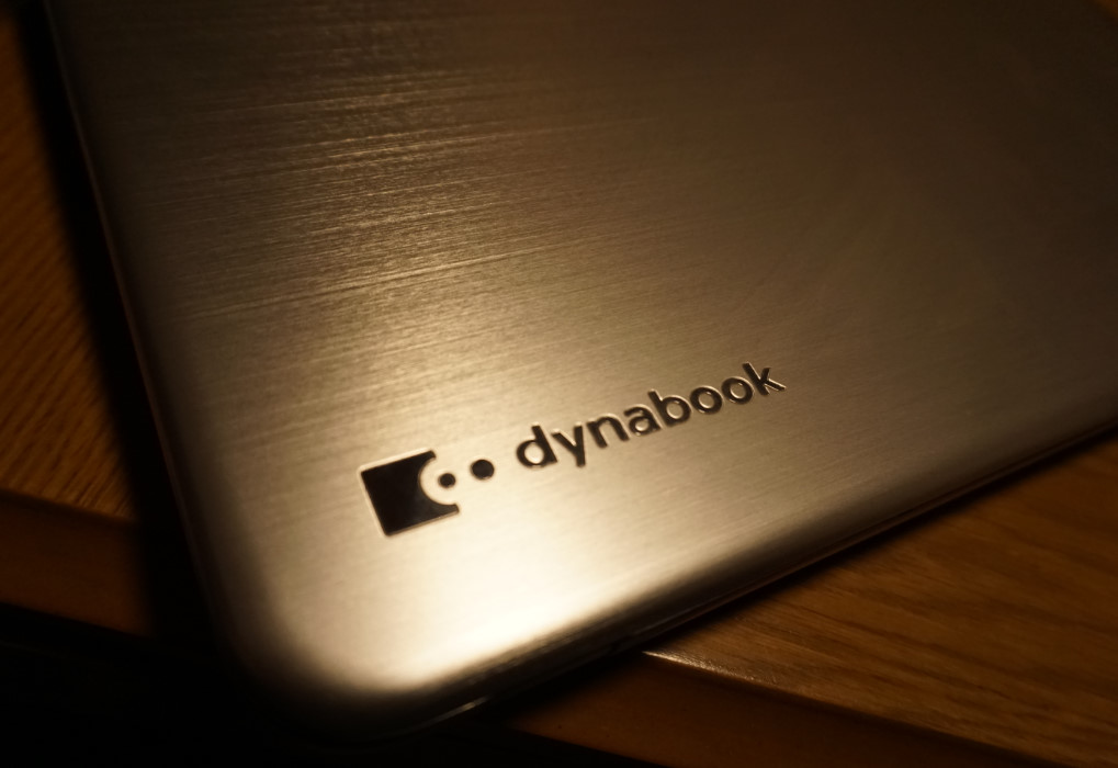 2014年秋冬のWeb限定モデル「dynabook TB85」 ※元はT85